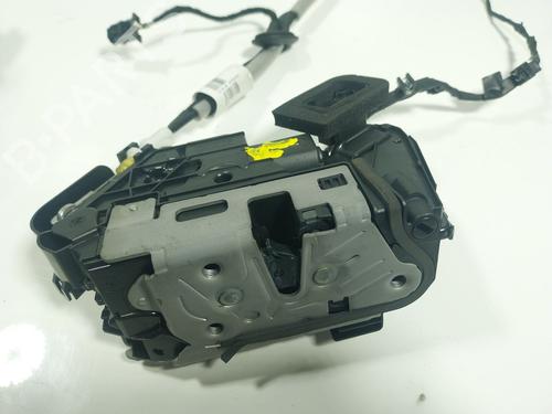 front-right-lock-vw-touran-5t1-5tb837016e-5tb837016e-2015-19434219 main image