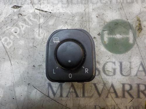 Used Mirror switch Mirror switch VW GOLF VI (5K1) 1.6 TDI (90 hp) 3858192 3858192