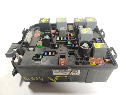 Used Fuse box Fuse box 25487598 25487598