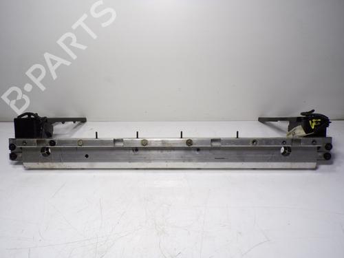 Crossmember LAND ROVER RANGE ROVER EVOQUE (L551) 2.0 D150 4x4 BP12173337C162