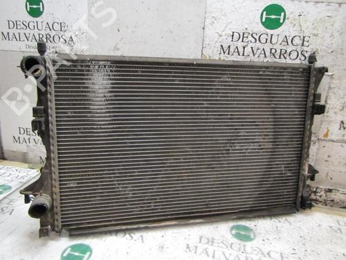 Used Water radiator Water radiator RENAULT ESPACE IV (JK0/1_) 2.2 dCi (JK0H) (150 hp) 3831380 3831380