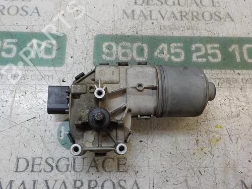 Used Front wiper motor FORD FOCUS II (DA_, HCP, DP) 1.6 TDCi (109 hp) 3871491