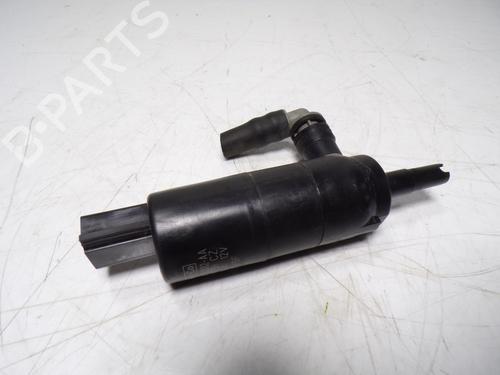 Washer pump FORD KUGA II (DM2) 2.0 TDCi | BP14288860E24 - Image 2