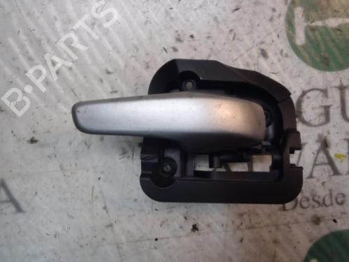 Used Front right interior door handle SMART FORTWO Coupe (451) 1.0 Turbo (451.332) (84 hp) 3816570