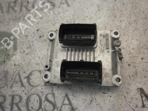 Used Engine control unit (ECU) OPEL AGILA (A) (H00) 1.2 16V (F68) (75 hp) 3786835