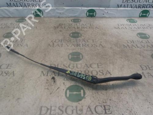 Used Front windshield wiper arm NISSAN QASHQAI I (J10, NJ10) 2.0 dCi (150 hp) 4030041