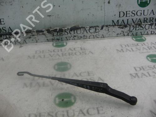 Used Front windshield wiper arm Front windshield wiper arm SEAT CORDOBA (6K1, 6K2) [1993-2002] 3738963 3738963