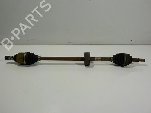 Used Right front driveshaft Right front driveshaft DACIA SANDERO II 1.5 dCi 75 / Blue dCi 75 (B8JW, B8M4, B8AH, B8M7, B8M6) (75 hp) 13694793 13694793