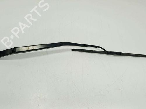 Used Front windshield wiper arm Front windshield wiper arm 38546489 38546489
