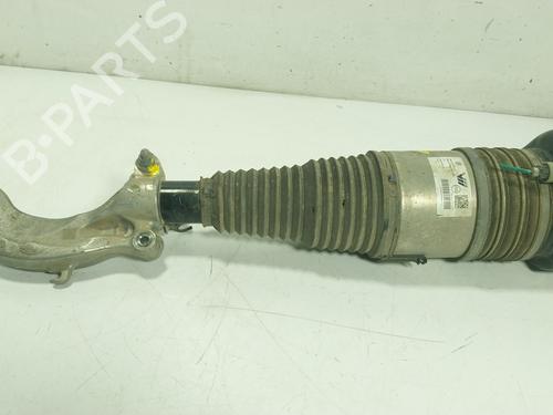 Used Right front shock absorber Right front shock absorber VW TOUAREG (CR7, RC8) 3.0 TDI 4motion (231 hp) 36526457 36526457