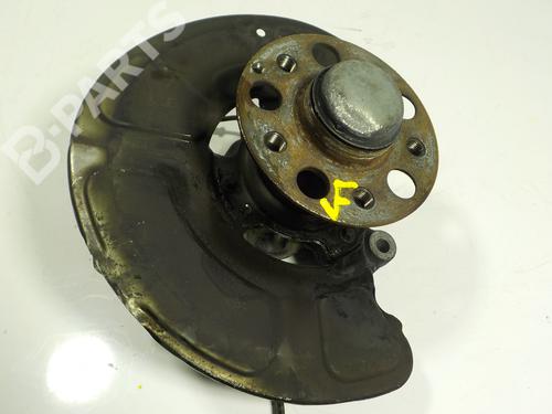 Used Left front steering knuckle Left front steering knuckle MERCEDES-BENZ E-CLASS (W212) E 200 CDI / BlueTEC (212.005, 212.006) (136 hp) 10994718 10994718