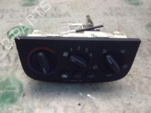 Used Climate control Climate control OPEL CORSA C (X01) 1.7 DTI (F08, F68) (75 hp) 3742139 3742139