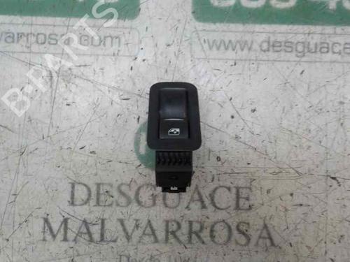 Used Right front window switch Right front window switch VW GOLF VII (5G1, BQ1, BE1, BE2) 1.6 TDI (110 hp) 4758841 4758841