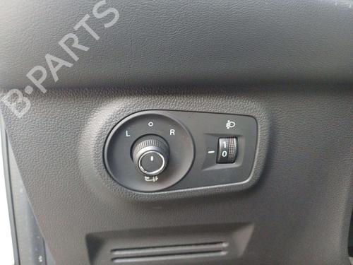  - Image 7