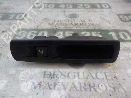 Used Left rear window switch Left rear window switch RENAULT MEGANE III Hatchback (BZ0/1_, B3_) 1.2 TCe (BZ2B, BZ11) (116 hp) 3857950 3857950