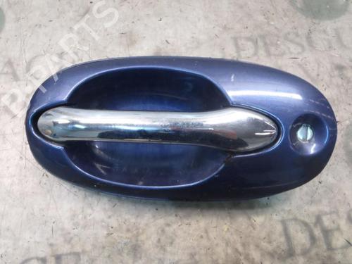 Used Front left exterior door handle KIA CARNIVAL II (GQ) [1999-2007]  3797993