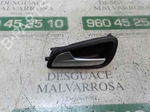 Used Rear left interior door handle Rear left interior door handle FORD FOCUS III 1.0 EcoBoost (125 hp) 4747401 4747401