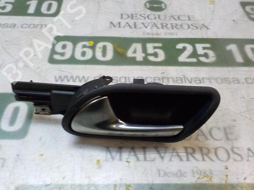 Used Rear left interior door handle Rear left interior door handle VW GOLF V (1K1) 1.9 TDI (105 hp) 3857538 3857538