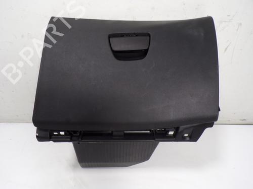 Used Glove box Glove box PEUGEOT 2008 I (CU_) 1.5 BlueHDI 100 (102 hp) 15070979 15070979