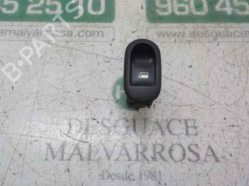 Used Right front window switch Right front window switch CITROËN C3 I (FC_, FN_) 1.6 16V HDi (109 hp) 4758556 4758556