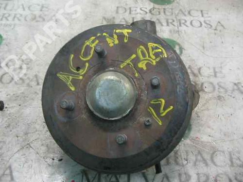 Used Left rear steering knuckle Left rear steering knuckle HYUNDAI ACCENT II (LC) 1.3 (75 hp) 3789699 3789699