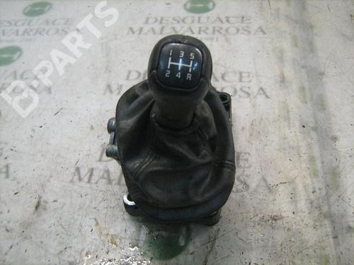 Used Manual gearbox selector Manual gearbox selector VOLVO S70 (874) 2.5 TDI (140 hp) 7413748 7413748
