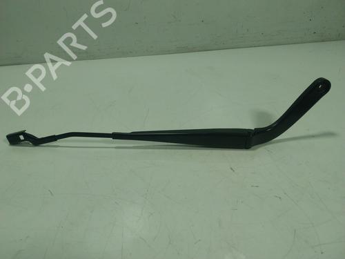 Used Front windshield wiper arm SEAT LEON Sportstourer (KL8, KLD) [2020-2025]  19480638