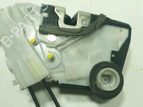 Front left lock TOYOTA YARIS (_P13_) 1.5 (NSP131_) | BP28216356C98 