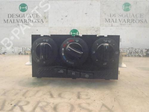 Used Climate control MERCEDES-BENZ A-CLASS (W168) A 170 CDI (168.008) (90 hp) 3804964