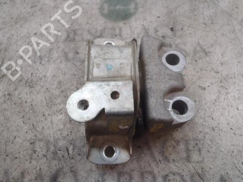 Used Engine mount FIAT GRANDE PUNTO (199_) 1.3 D Multijet (199.AXD11, 199.AXD1A, 199.AXD1B,... (90 hp) 9080554