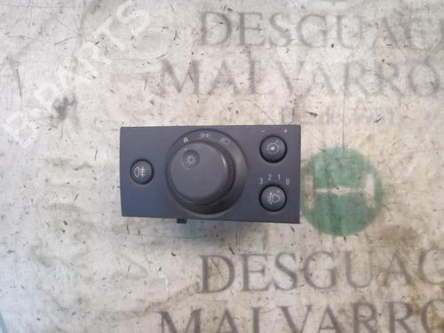 Used Headlight switch Headlight switch OPEL MERIVA A MPV (X03) [2003-2010] 3812097 3812097