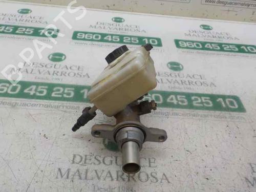 Used Brake master cylinder Brake master cylinder FORD FOCUS III 1.0 EcoBoost (125 hp) 4465804 4465804