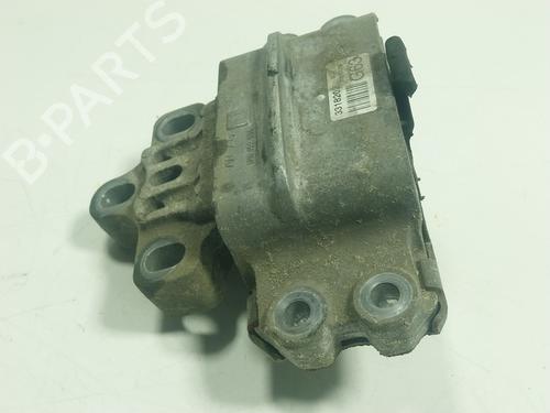 Used Engine mount Engine mount VW GOLF PLUS V (5M1, 521) [2004-2013] 18782889 18782889