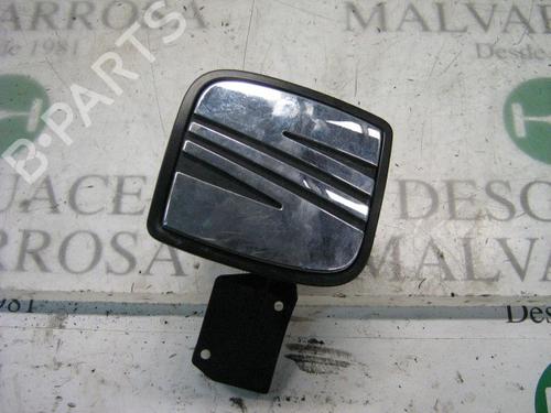 Used Tailgate handle SEAT IBIZA III (6L1) 1.4 16V (75 hp) 3751031