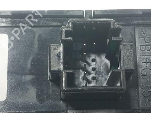 Switch BMW X1 (F48) xDrive 20 d | BP26703645I30 