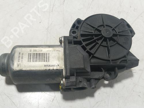 Vindusheismotor høyre foran KIA SPORTAGE III (SL) 1.7 CRDi | BP30197008E20