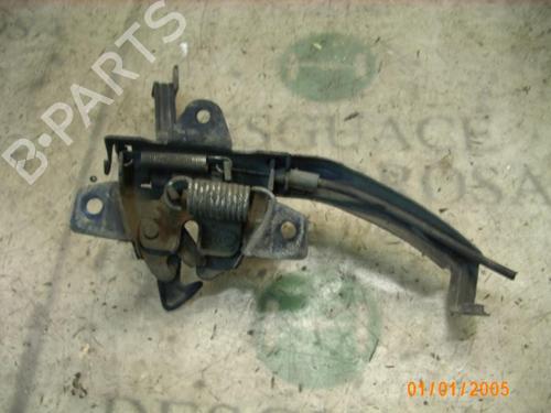 Hood lock HYUNDAI ELANTRA III Saloon (XD) 2.0 CRDi | BP8769702C133 