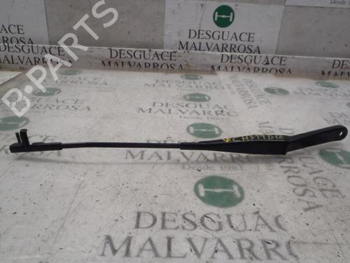 Used Front windshield wiper arm FORD FOCUS II (DA_, HCP, DP) [2004-2013]  3817688