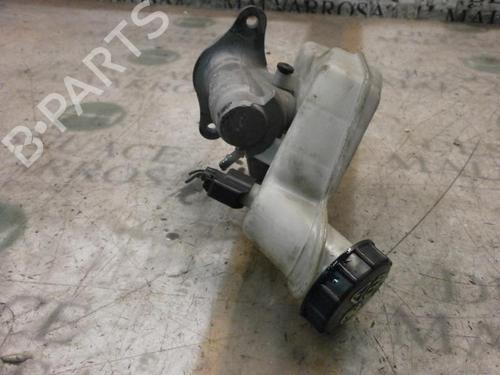 Brake master cylinder FORD FIESTA V (JH_, JD_) 1.4 TDCi | BP3771441M77