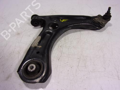 Used Right front suspension arm Right front suspension arm AUDI A1 (8X1, 8XK) 1.0 TFSI (95 hp) 15495925 15495925