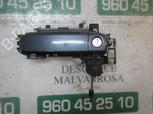Used Front left exterior door handle Front left exterior door handle AUDI A4 B7 Avant (8ED) 3.0 TDI quattro (204 hp) 4002728 4002728