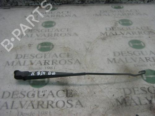 Used Front windshield wiper arm FIAT SEICENTO / 600 (187_) [1997-2010]  3772330