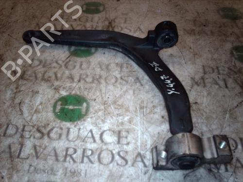 Used Left front suspension arm Left front suspension arm PEUGEOT 406 (8B) 2.0 HDI 90 (90 hp) 3755745 3755745