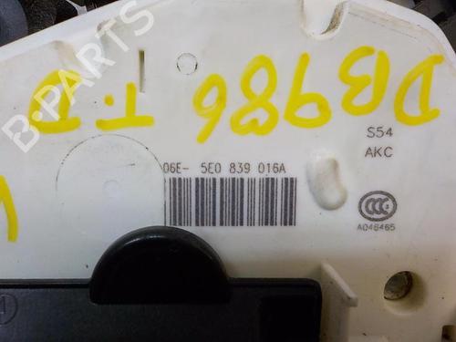 Rear right lock SKODA OCTAVIA III Combi (5E5, 5E6) 1.6 TDI | BP4003978C99 