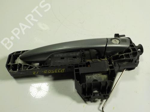 Used Front left exterior door handle MERCEDES-BENZ M-CLASS (W166) [2011-2015]  10089116