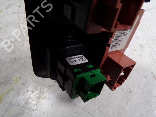Elektronisk modul CITROËN C4 II (NC_)  | BP8131804M83 