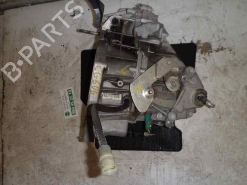 Used Gearbox RENAULT CLIO III (BR0/1, CR0/1) [2005-2014]  3831704