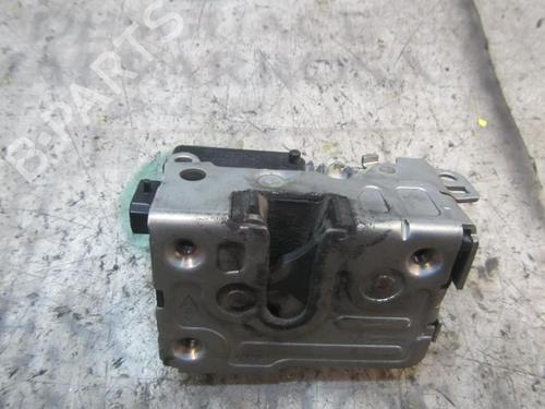 front-right-lock-iveco-daily-iv-platformchassis-29l12-2006-2007-2008-2009-2010-2011-2012-4011819 main image