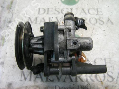 Used Steering pump NISSAN TRADE Van [1996-2001]  3776764