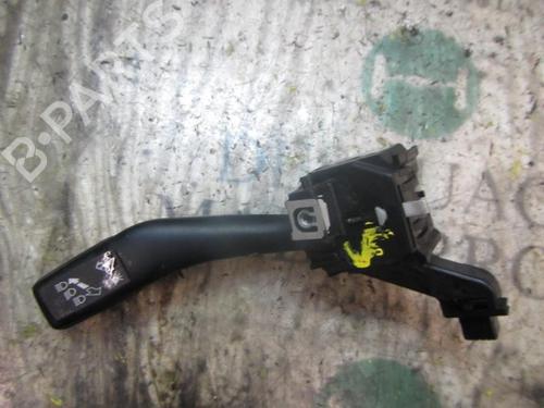 Used Steering column stalk Steering column stalk VW GOLF V (1K1) 1.9 TDI (105 hp) 3837077 3837077